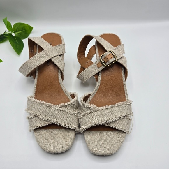 Lucky Brand Shoes - Lucky Brand Marveiy Wedge Sandals WMS 7.5M Oatmeal Linen Frayed Espadrille